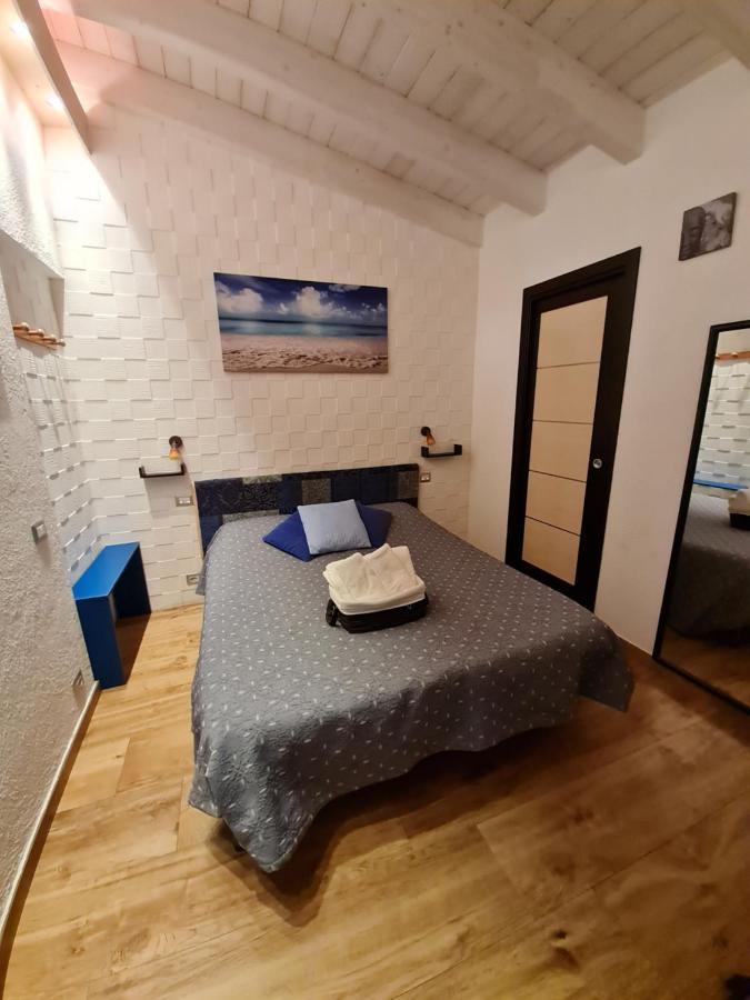 Portopollo Surfhouse Barrabisa Екстер'єр фото