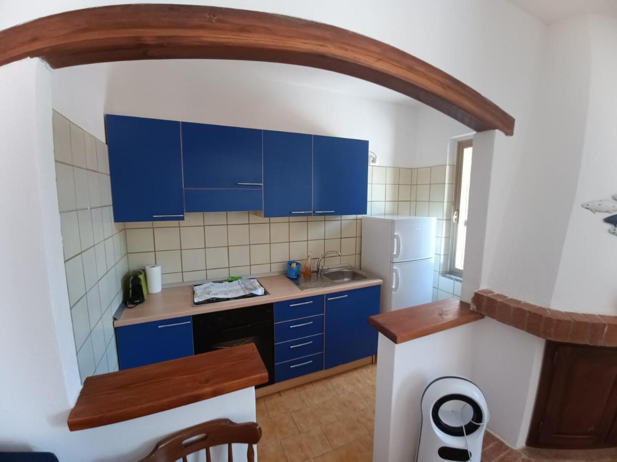 Portopollo Surfhouse Barrabisa Екстер'єр фото