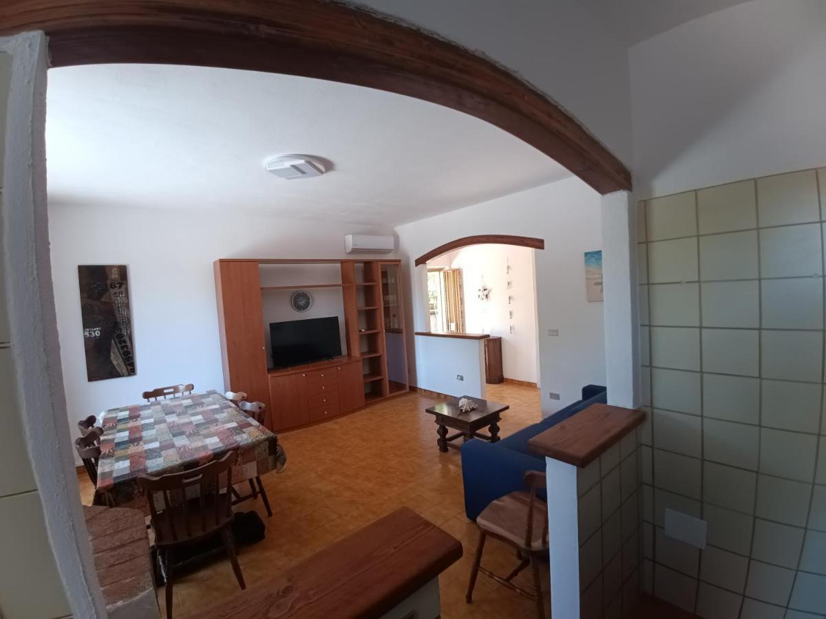 Portopollo Surfhouse Barrabisa Екстер'єр фото